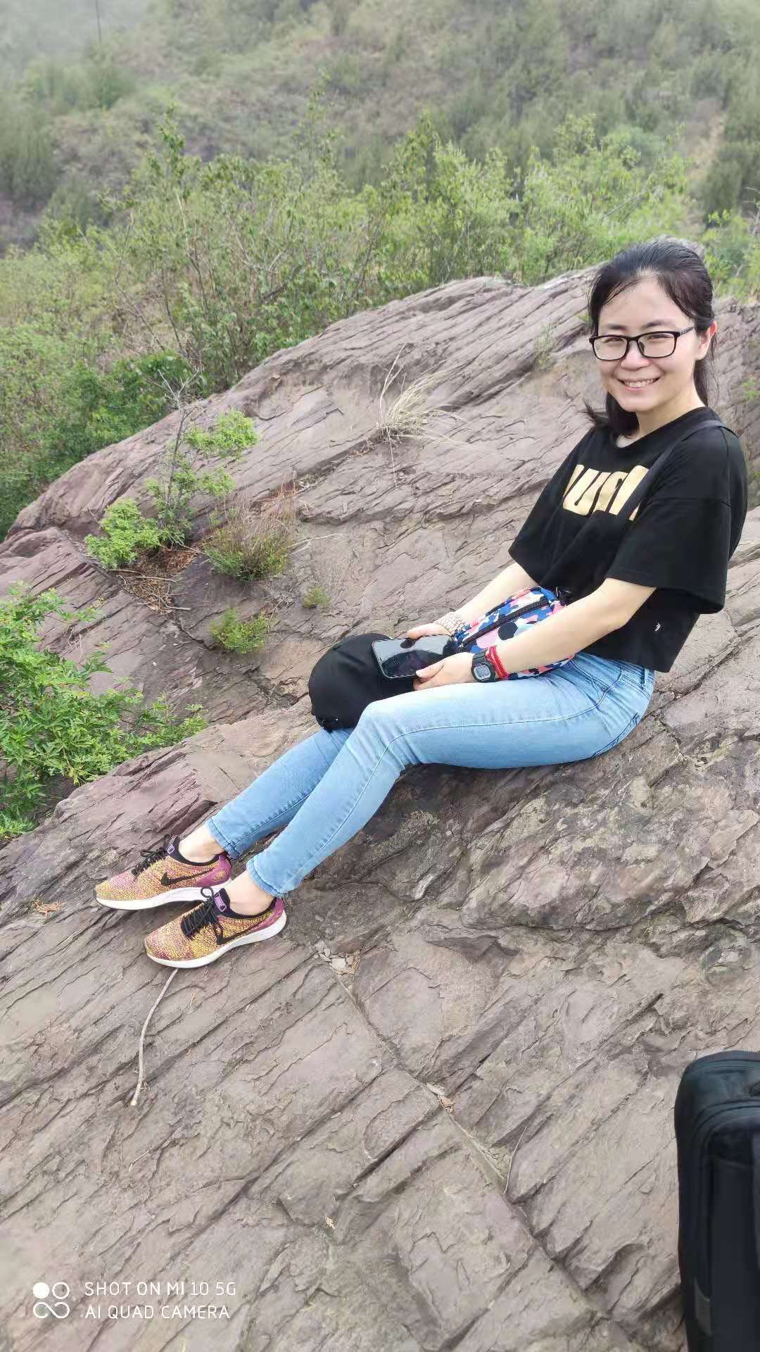 20211008220458.jpg 2003届周婉琪03.jpg