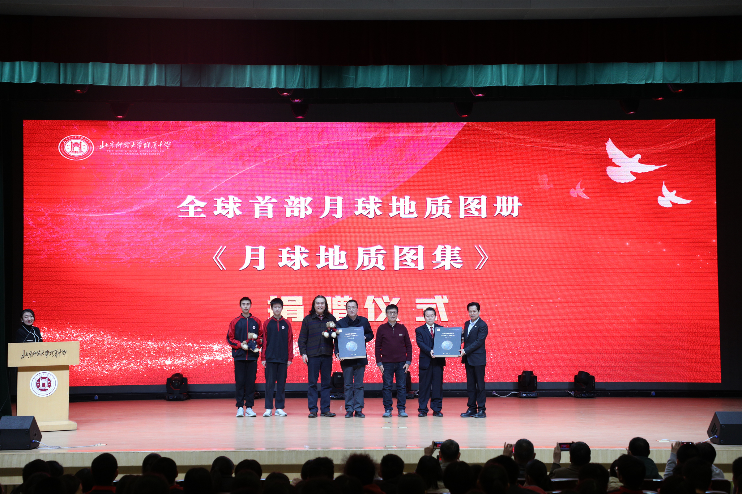 20250106490414.jpg 2E2A8218.jpg